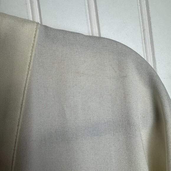 Kimchi Blue Ivory Pleated One Button Sheer Top/Jacket B9 - Picture 8 of 8